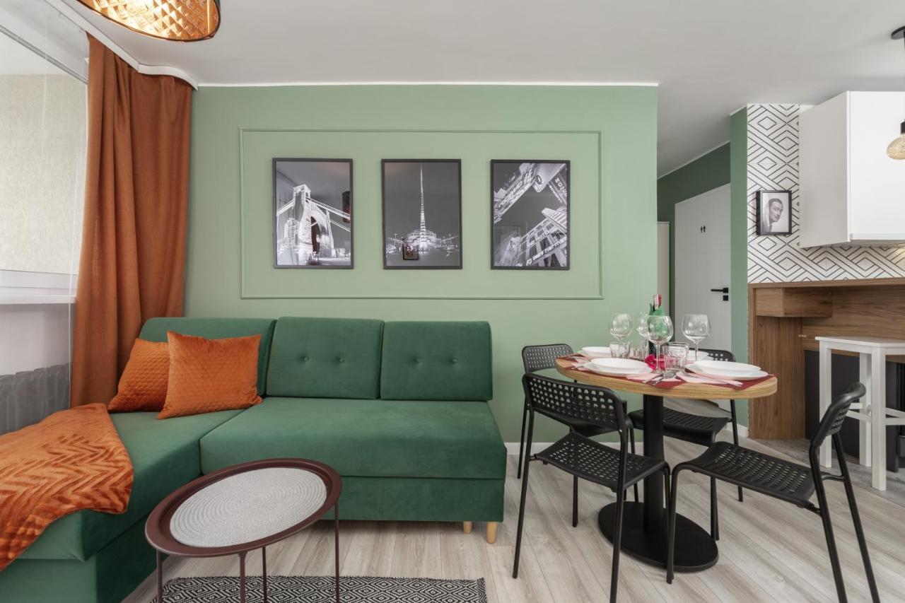 Apartament Zielinskiego Centrum Wroclaw By Noclegi Renters Bagian luar foto